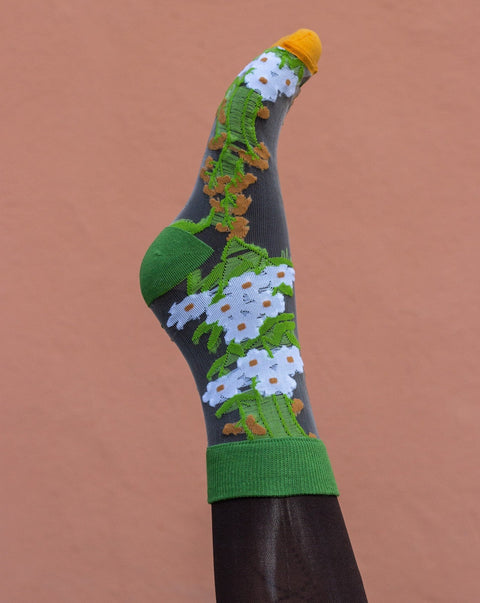 Transparente Socken | Fußtapete - Weiße Blumenranke